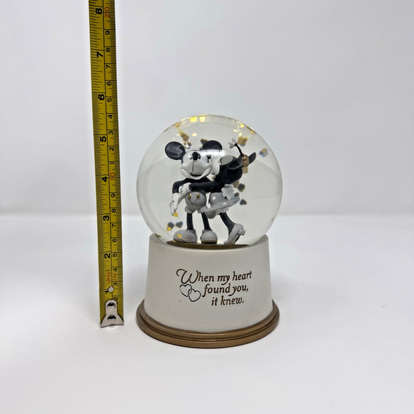 Disney Mickey & Minnie "When My Heart Found You, It Knew" Hallmark Snow Globe - Picture 6 of 12